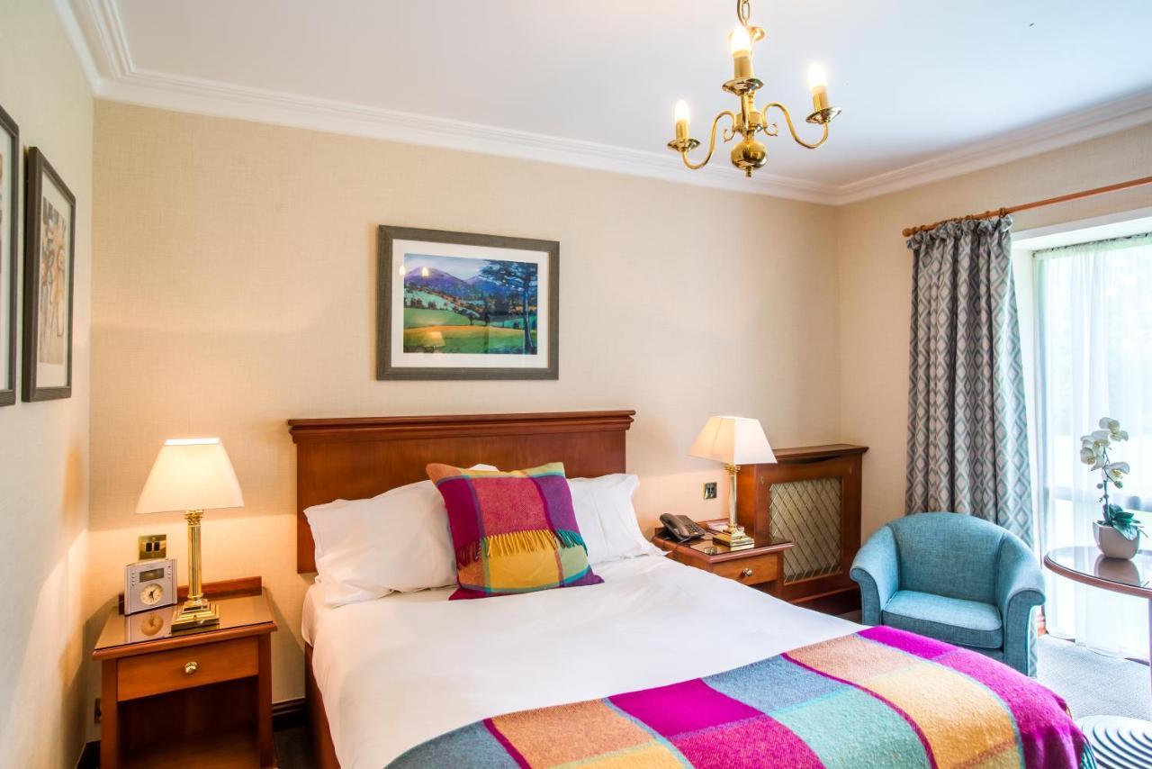 Parkway Hotel & Spa Кумбран Экстерьер фото